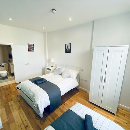 2 Bedroom Flat - 2 Bath - 15 Min Camden Town 런던 외부 사진
