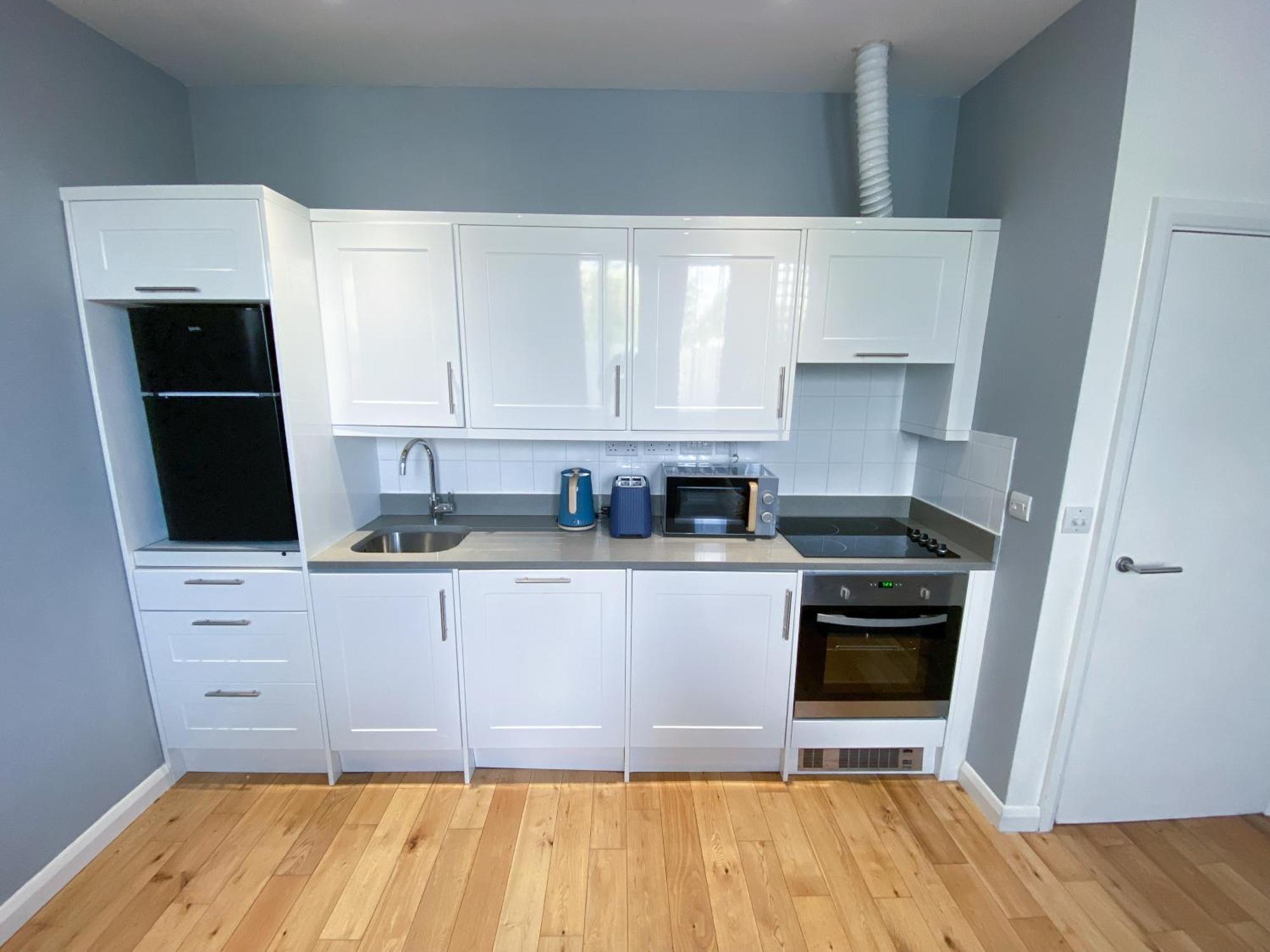 2 Bedroom Flat - 2 Bath - 15 Min Camden Town 런던 외부 사진